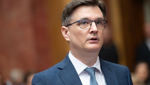 ЈОВАНОВ: Уз „патриоте“ попут Ломпара, непријатељ нам и не треба