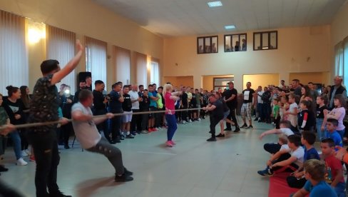 СПОРТСКЕ ИГРЕ, ЕТНО БАЗАР, ИЗЛОЖБЕ: Сутра „Михољски сусрети села“ у Доњем Видову