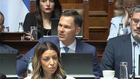 SVIM PUNOLETNIM GRAĐANIMA PO 6.000, PRIJAVE OD 7. SEPTEMBRA Mali o rebalansu budžeta i jednokratnoj pomoći za socijalno ugrožene