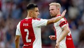 PRENOS, AJAKS - VOJVODINA: Het-trik Gluha, Holanđani nemaju milosti