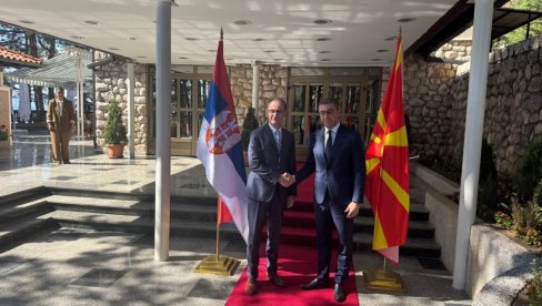 МАЦУТ И МИЦКОСКИ У ОХРИДУ: Србија и Северна Македонија јачају сарадњу кроз заједничке пројекте