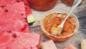 RECEPT ZA SLATKO OD LUBENICE: Savršena poslastica za letnje dane
