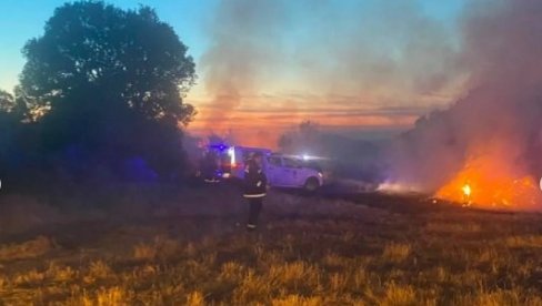 БУКТИ ПОЖАР У СЛИШАНУ КОД ЛЕБАНА: Евакуисано становништво из 12 кућа, киша пада на Столовима