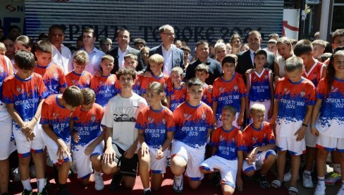SPORTSKO-EDUKATIVNI KAMP ZA DECU SRBIJA TE ZOVE: Okupilo se više od 400 dece iz 17 zemalja