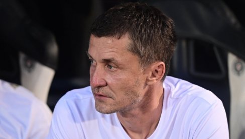 НИ ИЗ ЧЕГА ПРИМАМО ГОЛОВЕ: Огласио се Саша Илић после пораза Партизана