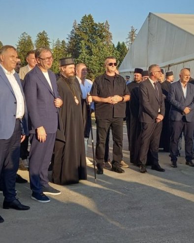 VUČIĆ PORUČIO: Gde god naš narod živi, naša je obaveza da budemo uz njega