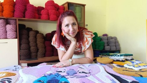 TEPISI POPADIJE IVANE STIGLI I NA KANSKI FESTIVAL: Od vune srpskih ovaca jedna preduzimljiva žena iz Drugovca kraj Smedereva pravi čuda