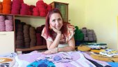 TEPISI POPADIJE IVANE STIGLI I NA KANSKI FESTIVAL: Od vune srpskih ovaca jedna preduzimljiva žena iz Drugovca kraj Smedereva pravi čuda