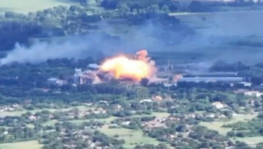 RUSI NASTAVLjAJU SILOVITE UDARE: Oslobođena dva naselja u Harkovskoj oblasti (VIDEO)