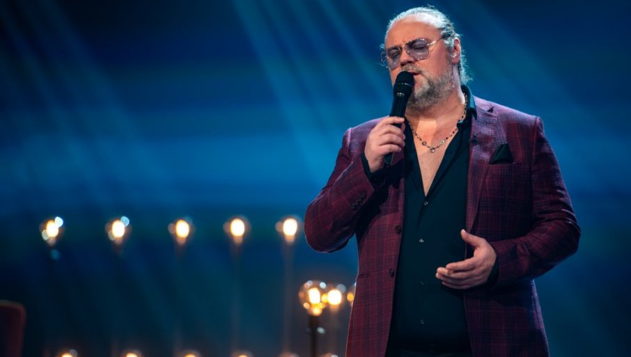 ODUVEK SAM MAŠTAO DA PEVAM OVDE: Željko Šašić o predstojećem koncertu i karijeri (FOTO)