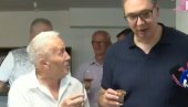 POKLON ZA PREDSEDNIKA: Urmašice i  domaća