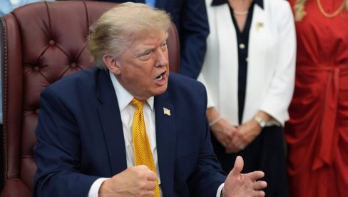 TRAMP ODBRUSIO AMERIČKIM MEDIJIMA: Ovo nije samo laž, ovo je ravno izdaji