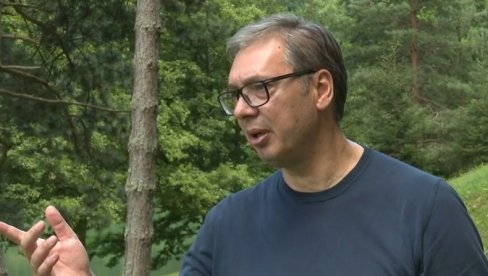 НИКАДА НАС НЕЋЕ ОСТАВИТИ НА МИРУ Вучић о великим светским силама и националним интересима