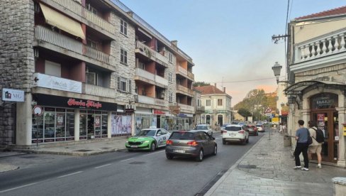 TREBINJE UREĐUJE CENTAR GRADA: Svetleće reklame i plastika odlaze u prošlost