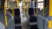 BUS SAMO ZA MIGRANTE: U Italiji bura oko besplatnog prevoza za đake