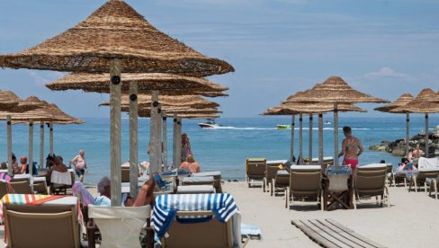 KAKO DA NE PLATITE LEŽALJKU U GRČKOJ? Mnogi turisti ovo ne znaju, a možete besplatno proći ceo dan