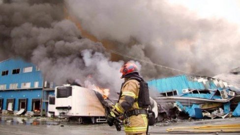 RUSI ZADALI SNAŽAN UDAR: Pogođeni logistički centri nemačkih kompanija u Ukrajini (VIDEO)