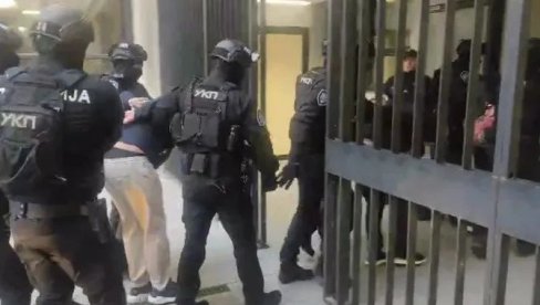 PLANIRAO UBISTVO, POMAGALA MU MAJKA? Optužnica protiv Koste M. (20) i Olgice M. (50) iz Beograda