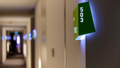ZAŠTO HOTELI OBIČNO TRAŽE DA NAPUSTITE SOBU DO 10 ILI 11 SATI? Evo šta se dešava pre dolaska sledećeg gosta