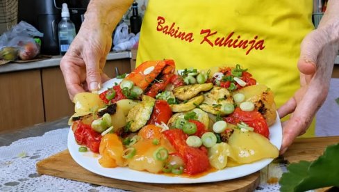 PAPRIKE SA TIKVICAMA KOJE OSVAJAJU NA PRVI ZALOGAJ: Posni ručak za čistu desetku (RECEPT)