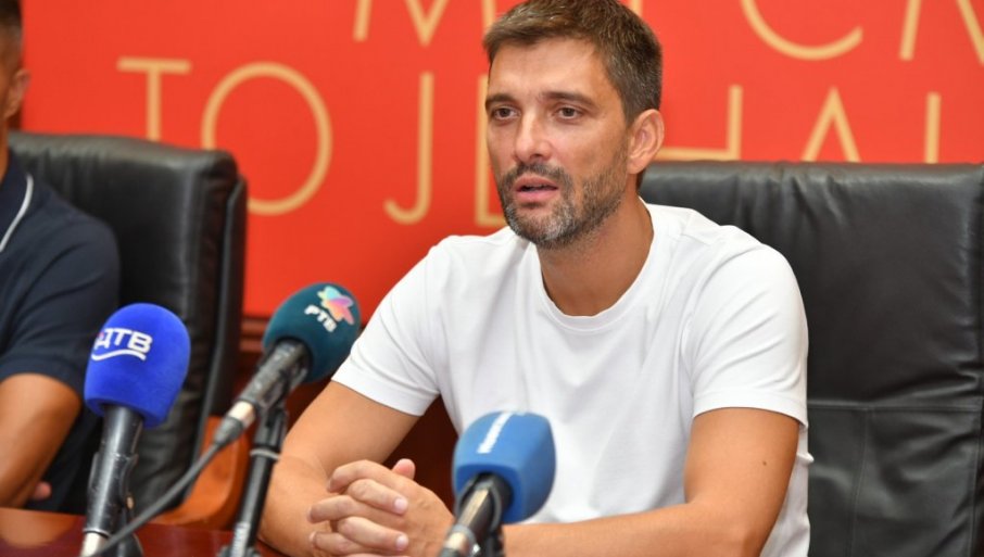 NEMA LAKIH UTAKMICA, CILj JE DA NAPREDUJEMO IZ MEČA U MEČ: Marko Savić šef stručnog štaba Vojvodine pred meč sa Radnikom