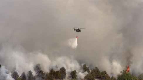VATRA NE POSUSTAJE, VETAR JE POTPIRUJE: Veliki požari bukte širom Srbije, najteže kod Deliblatske peščare i Ibarske klisure (FOTO)