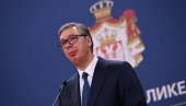 VUČIĆ SUTRA U BEOGRADU NA VODI: Obilazi radove na rekonstrukciji Starog železničkog mosta
