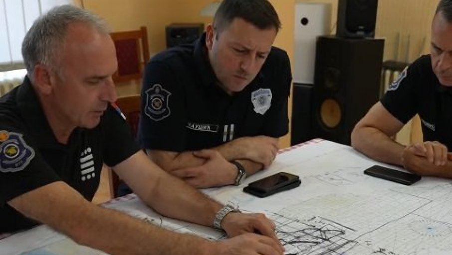 DELIBLATSKA PEŠČARA POD BUDNIM OKOM MUP-a: Naši vatrogasci herojski brane ljude i prirodu od požara (VIDEO)