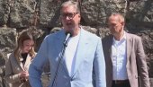 ВУЧИЋ У ПРИБОЈУ НАЈАВИО НОВЕ ПОСЛОВЕ: Касарна ће бити као једна велика фабрика