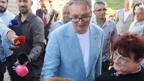 BOLJI SMO KAD SMO MEĐU LJUDIMA: Vučić poslao moćnu poruku naciji (VIDEO)