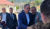 DRUGI DAN POSETE JUGOZAPADU SRBIJE: Predsednik Vučić obilazi kompaniju Matis u Ivanjici (FOTO/VIDEO)