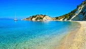 JONSKO ILI EGEJSKO MORE: Gde je lepša voda, koje plaže su bolje za decu i koje grčko ostrvo da izaberete