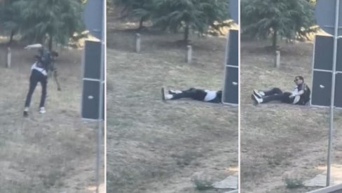 БЛОКАДЕРИ СНИМАЈУ ЛАЖНЕ НАПАДЕ ЗА ДРУШТВЕНЕ МРЕЖЕ?! Камера забележила бестидан покушај манипулације усред Београда(ВИДЕО)