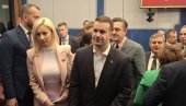MILOJKO NASTAVIO MILOVIM STOPAMA: Crnogorski premijer dao sebi za pravo da drži lekcije Srbiji i njenom izabranom predsedniku