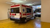 TEŠKO POVREĐEN RADNIK NA GRADILIŠTU: Pao sa kamiona mešalice, istraga u toku
