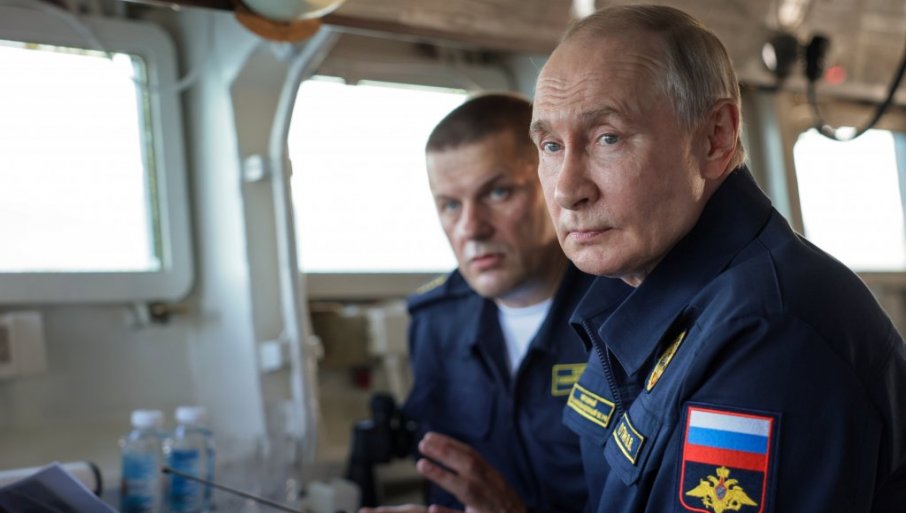 PUTIN NAPRAVIO ISTORIJSKI KORAK: Prvi put na ostrvu koje Japan smatra svojim (FOTO)