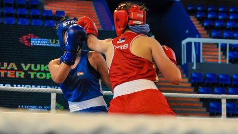 IDEMO DA SE BORIMO ZA SRBIJU: Naša reprezentacija sa 11 boksera i bokserki na Evropskom prvenstvu