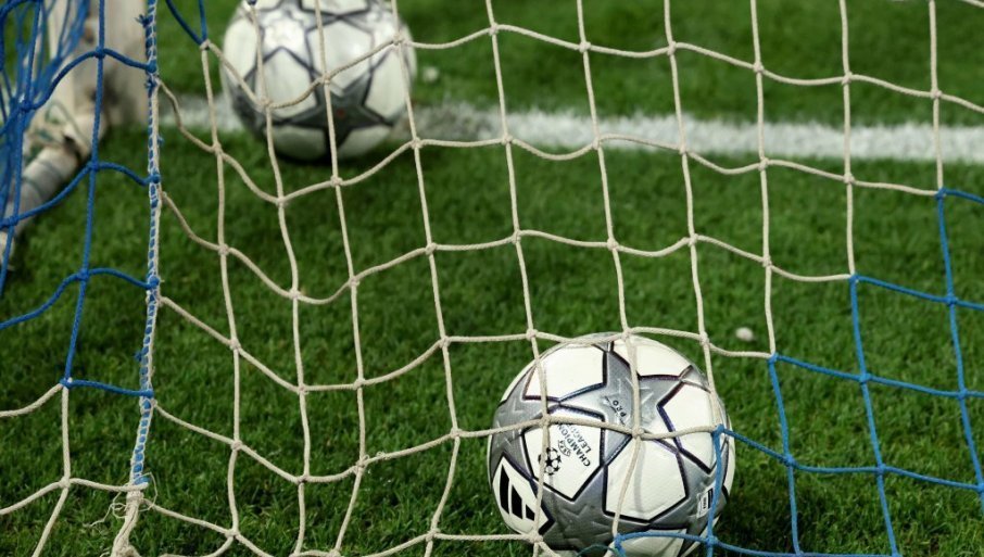 SPEKTAKULARAN TRANSFER! Legenda se vratila u domovinu!