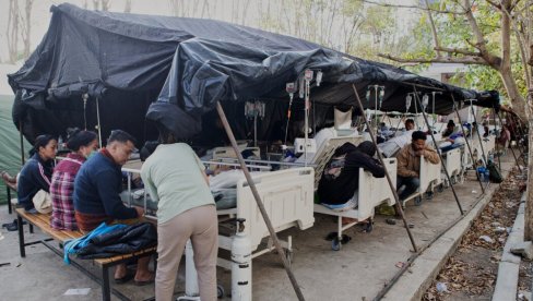 RASTE BROJ MRTVIH U INDONEZIJI: Katastrofa kakvu godinama nisu videli