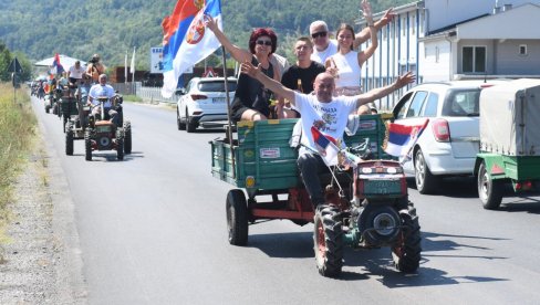 PRAZNIK NA DVA TOČKA: Progorelica kod Kraljeva „Frezijadom“ neguje i čuva staru tradiciju