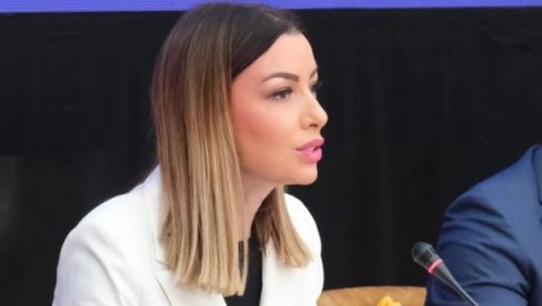 MESAROVIĆ I NIKOLIĆ BRUTALNO UDARILE NA MARINIKU TEPIĆ: Dokazana lažovčina, interesuje te samo zloupotreba tragedije