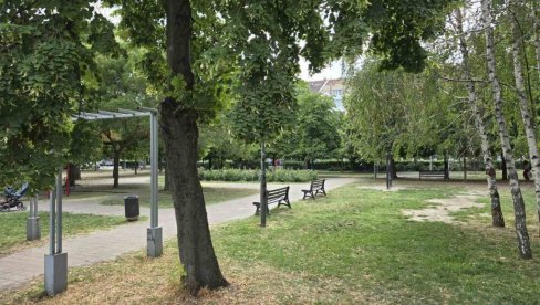 MALOLETNIKA TUKLI PALICAMA: Osumnjičenima za pokušaj ubistva dečaka (15) u Novom Sadu produžen pritvor