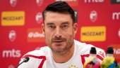 Na početku je najbitnije da pošaljemo poruku rivalu! Albert Rijera pred meč Crvena zvezda - Partizan