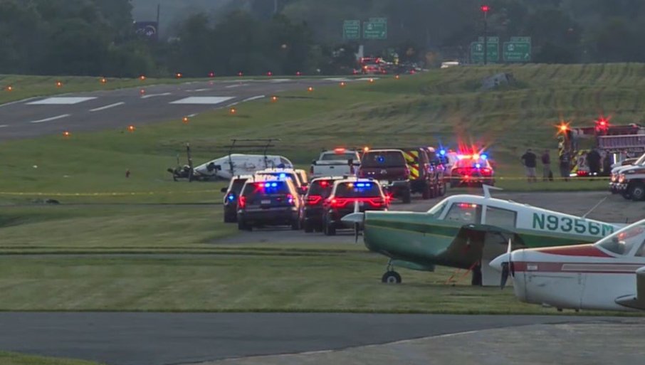 POGINUO PILOT: Sudarili se avion i policijski helikopter, ima i povređenih (VIDEO)