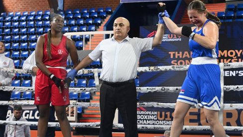 KAKAV USPEH NA LAGATORU! Srpske bokserke Jovana Devetaković i Sonja Vukšić u finalu EP, Milenkoviću bronza!