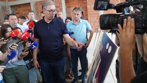 SVE ŠTO RADIMO, RADIMO ZBOG NAŠE DECE! Vučić: Izgradnja nove škole je velika stvar za Provo