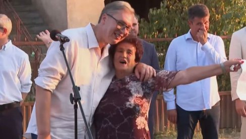 VUČIĆ SA GRAĐANIMA LEBANA: Za mesec dana počinje obnova OŠ Radovan Kovačević Maksim