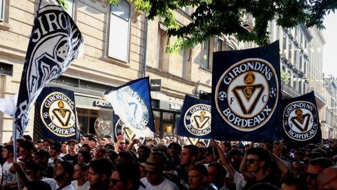 BORDO PRED GAŠENJEM?! Slavni francuski klub izbačen u šestu ligu!