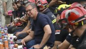 DIVIM SE VATROGASCIMA KOJI SU RIZIKOVALI SVOJE ŽIVOTE Vučić o napadima blokadera: Ne mogu na rezultate, pa moraju na mržnju