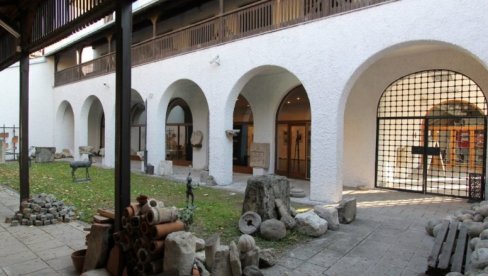 POETSKI KVARTET VEČERAS U SMEDEREVSKOM MUZEJU: Četiri pesnikinje kazuju svoje stihove